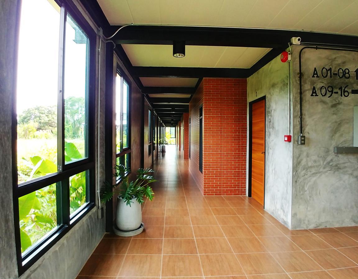 GREEN HOUSE Neo-Resotel Nakhon Si Thammarat Exterior foto